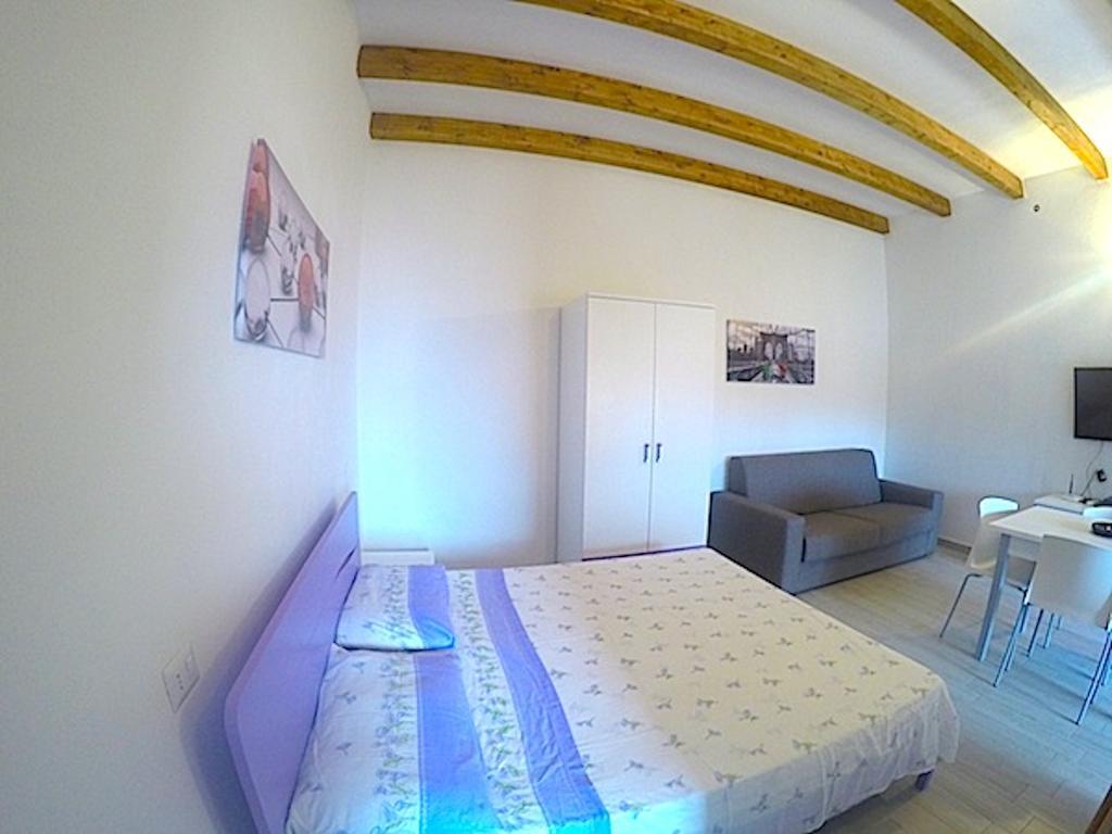 Quadrifoglio Affittacamere San Teodoro  Exterior foto